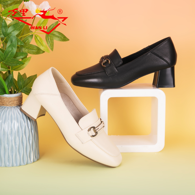 万里真皮休闲乐福鞋女士单鞋