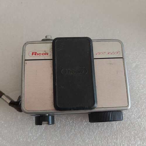 议价理光 Ricoh AUTO HALF E 半格胶卷，日本