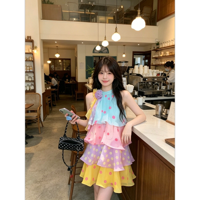 糖果多巴胺彩色波点连衣裙女2026年夏季新款蛋糕短裙度假风连衣裙