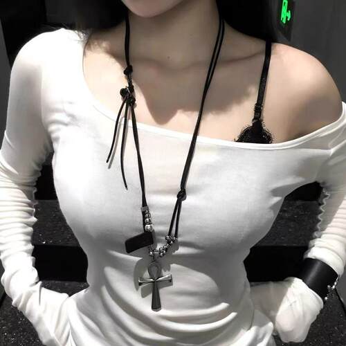 y2k重工十字架项链男女千禧辣妹甜酷亚文化锁骨链朋克风小众颈链