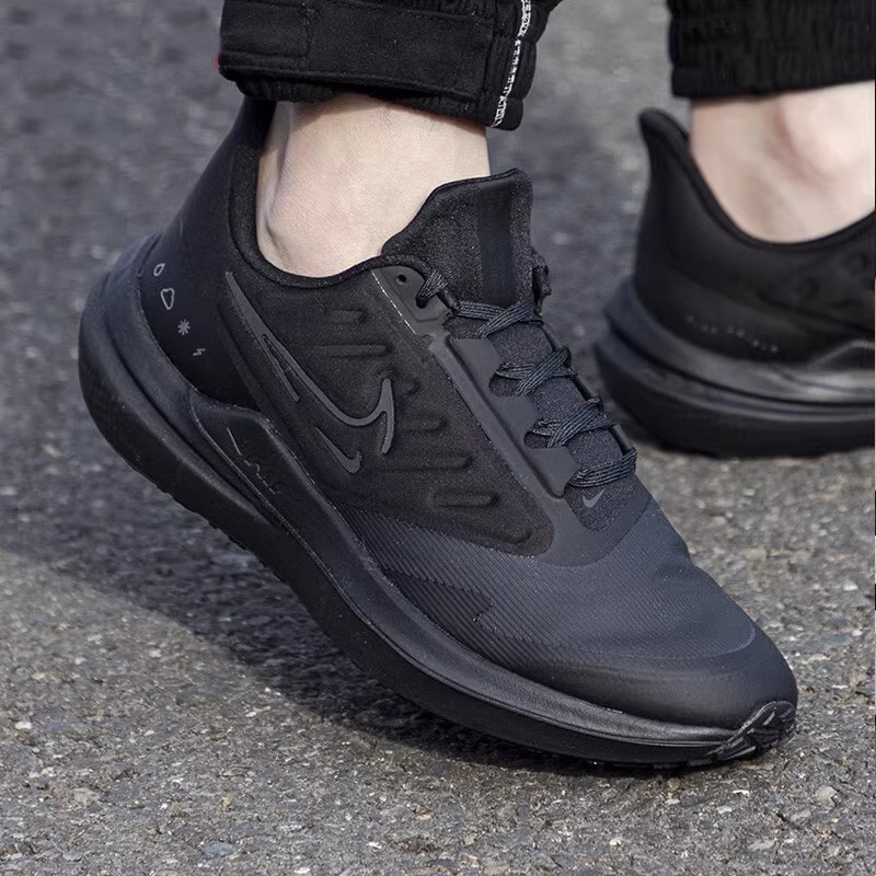 新款男鞋跑步鞋Nike/耐克