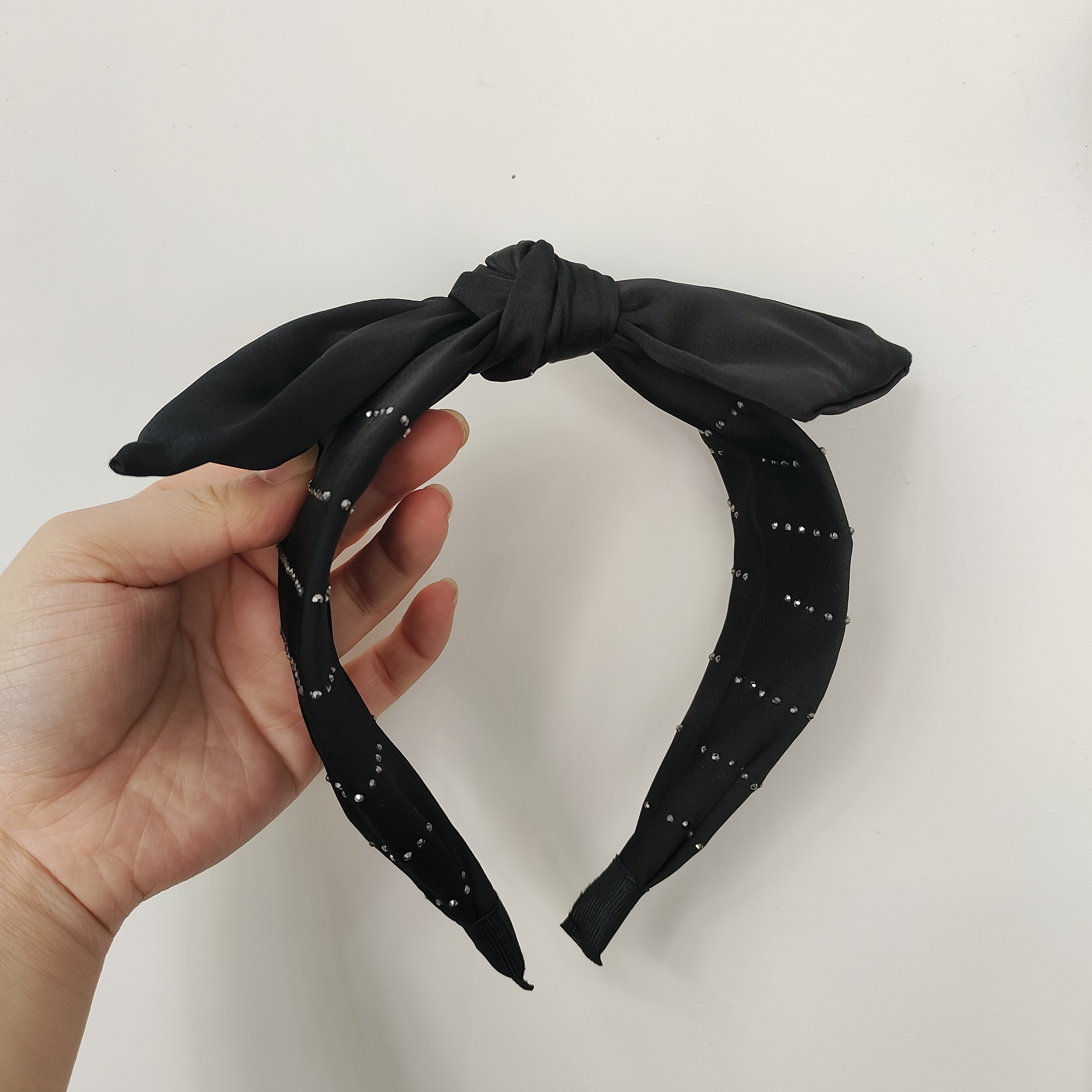 （满15包邮发货）玛雅缎面蝴蝶结宽边发箍