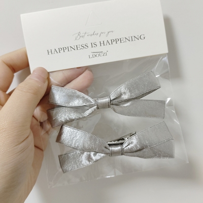 （满15包邮发货）韩系Y2K银色丝光蝴蝶结鸭夹一对