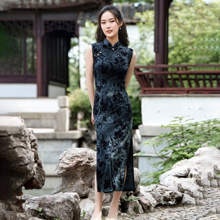 2025夏季新款旗袍新中式妈妈复古改良版长款无袖年轻款绝美连衣裙