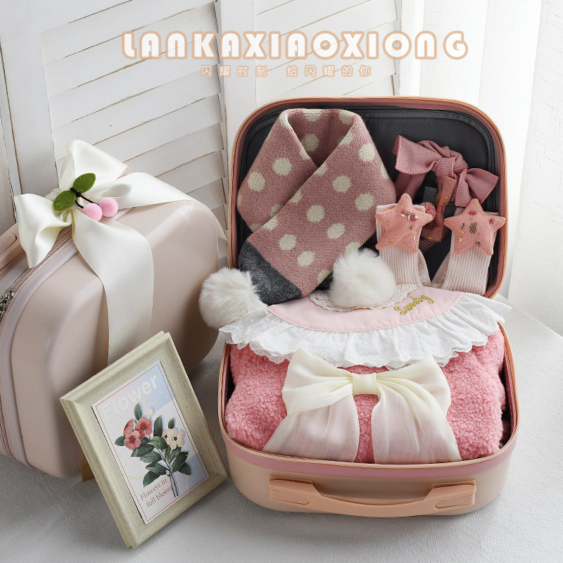 女婴满月礼盒宝宝出生百天婴儿礼物新生儿纯棉套装公主连衣裙衣服