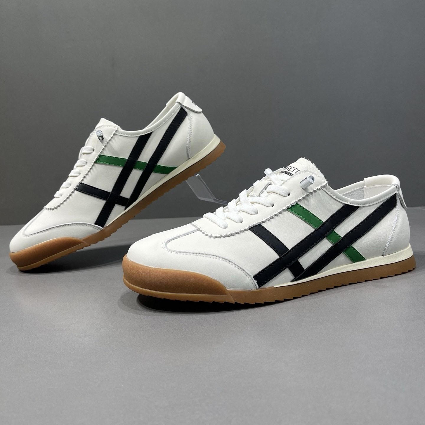 男士头层牛皮德训阿甘鞋2026春季新款潮流百搭男款潮鞋休闲平板鞋,流行男鞋,休闲板鞋,淘宝优惠券,粉丝福利购,淘宝优惠卷