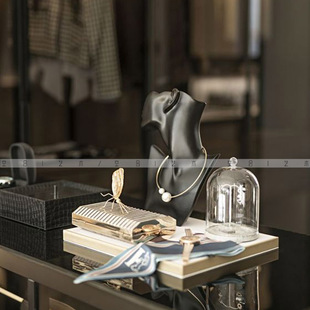 空合 样板间衣帽间摆件 现代轻奢梳妆台耳环发带托盘首饰品组合