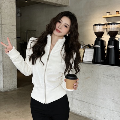 AI图有货 毛绒白色小外套女2025秋冬新款洋气欧货潮时髦短款上衣