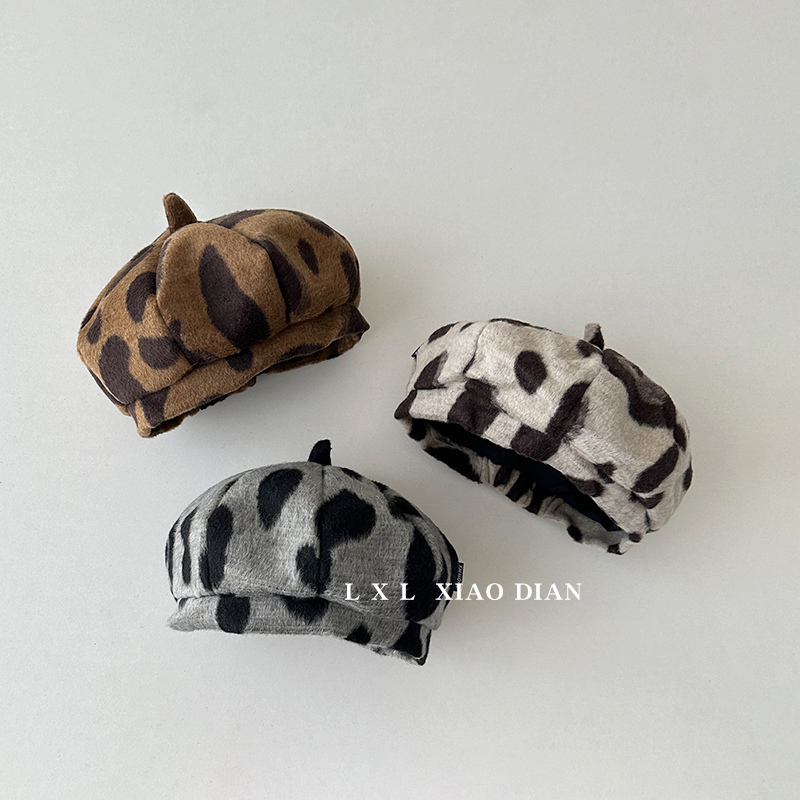 儿童贝雷帽女童洋气豹纹穿搭
