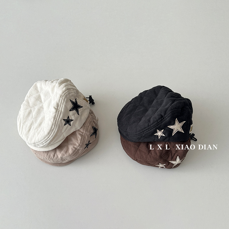 儿童贝雷帽子男童秋冬季夹棉五角星报童帽洋气凹造型女宝宝前进帽