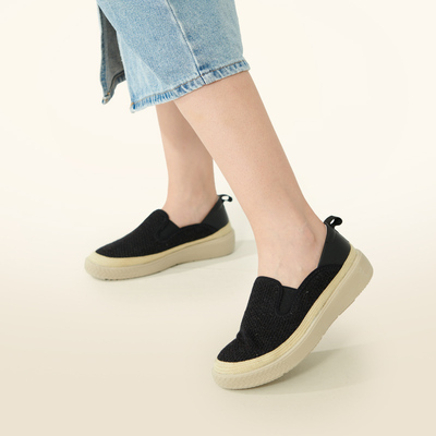 渔夫鞋轻便防滑一脚蹬妈妈鞋