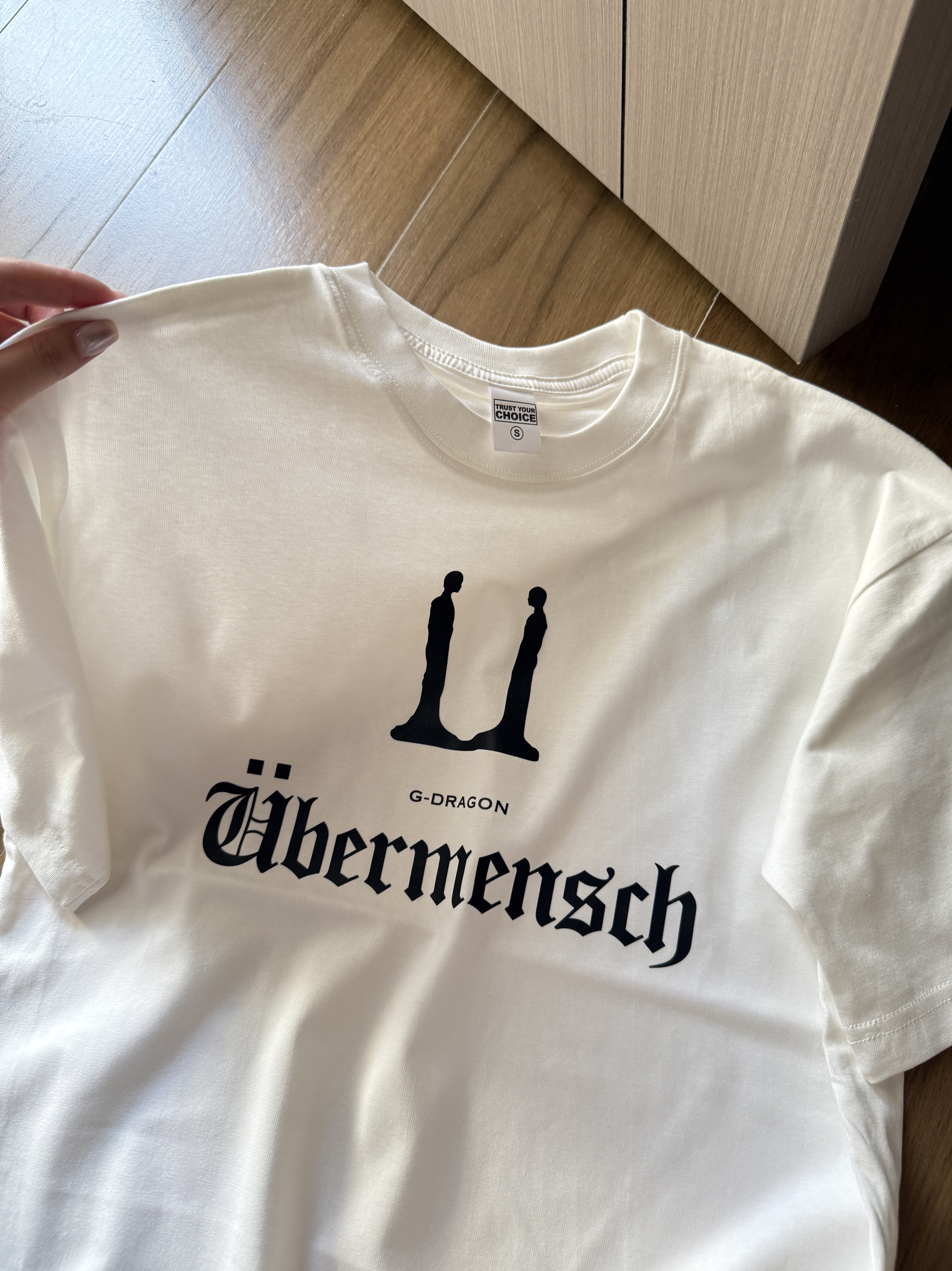 GD权志龙痛衣同款周边正肩短袖T恤男女演唱会纯棉应援服上衣定制