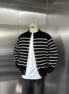 WEERE秋冬外套简约学院条纹毛衣开衫经典针织衫休闲