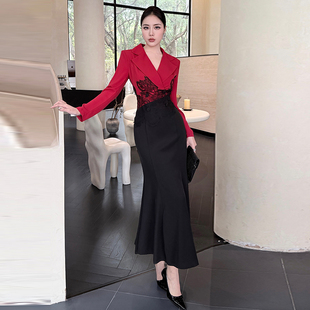 气质拼接花边撞色显瘦修身 包臀鱼尾长裙特别漂亮掐腰连衣裙女秋冬