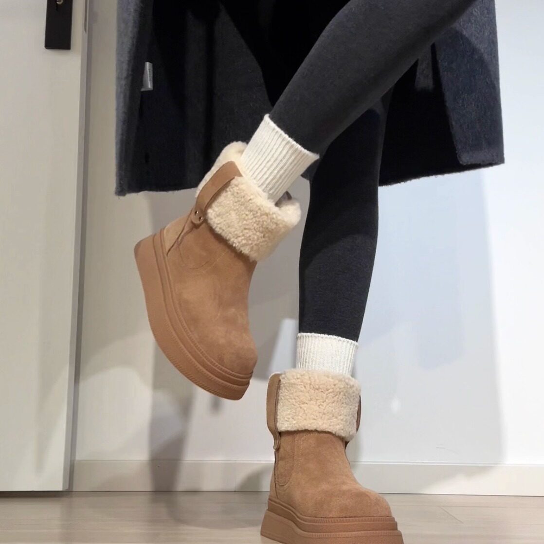 牛反绒加绒加厚羊羔毛雪地靴