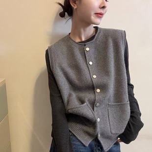 BADX正品洋气简约针织开衫马甲女25冬季宽松显瘦无袖坎肩毛衣马夹