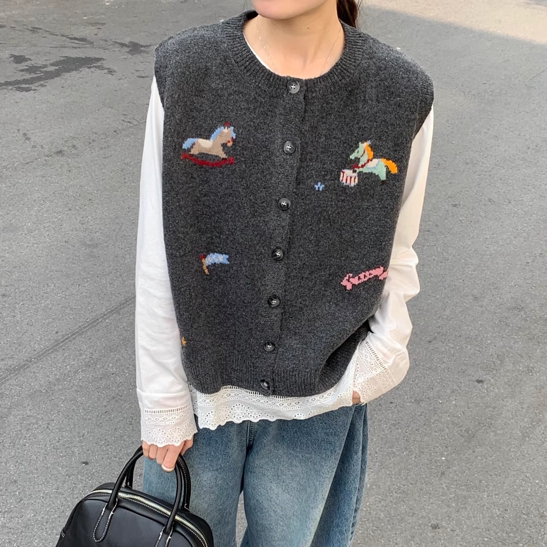 BADX正品牦牛绒卡通针织马甲长袖衬衫两件套冬季洋气减龄叠穿上衣