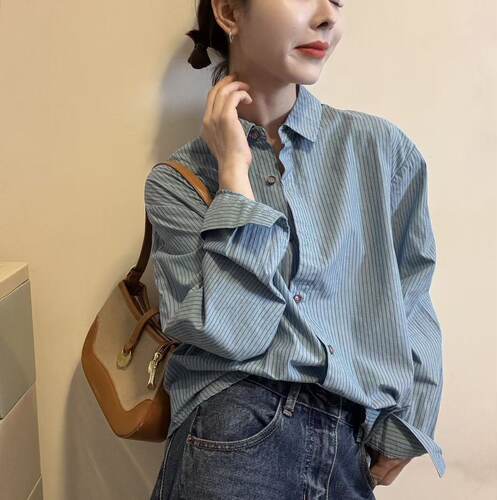 撞色条纹卡通刺绣女士衬衫2026春季新款宽松休闲翻领长袖百搭上衣
