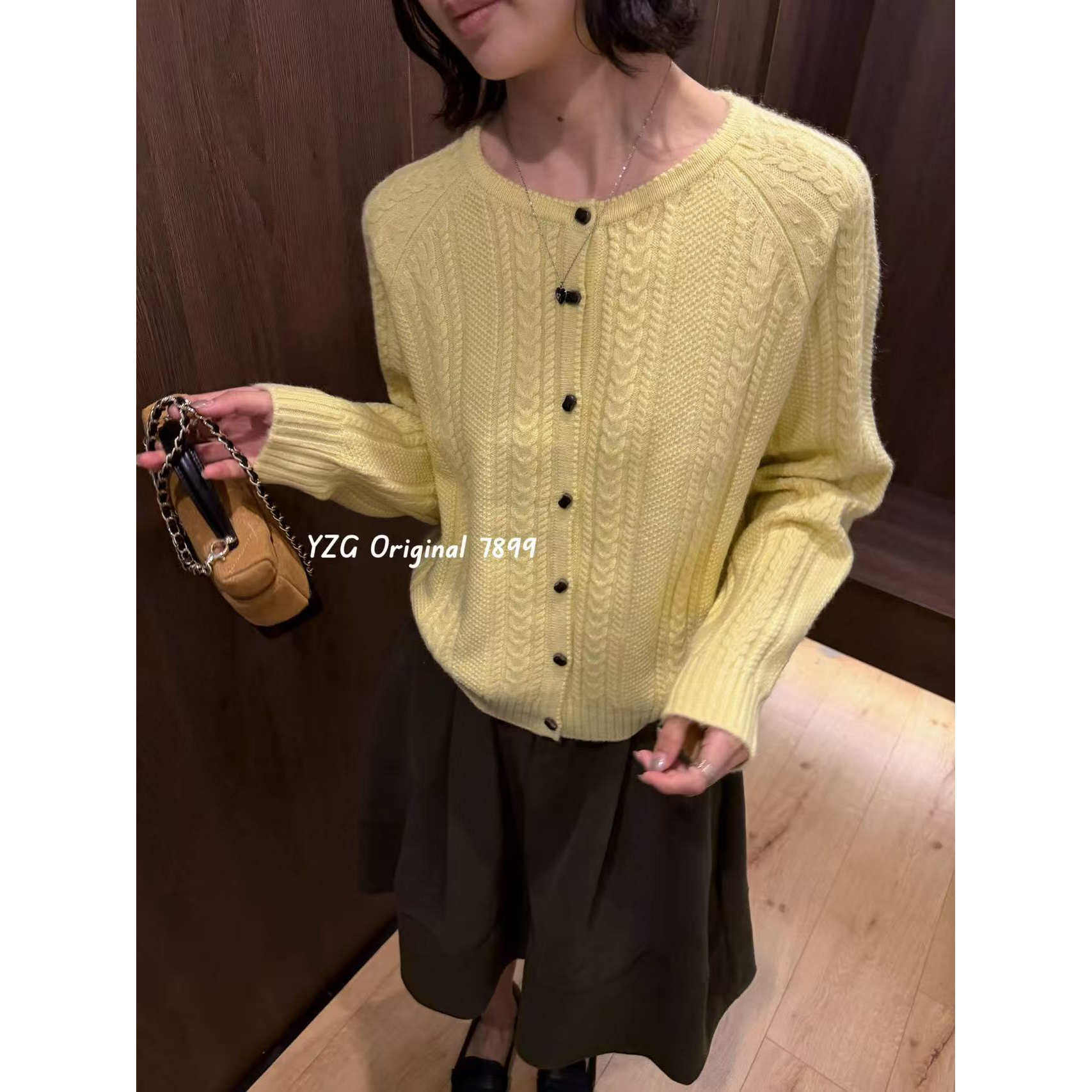 BADX正品韩系复古黑扣麻花长袖针织外套女26秋冬时尚百搭毛衣开衫