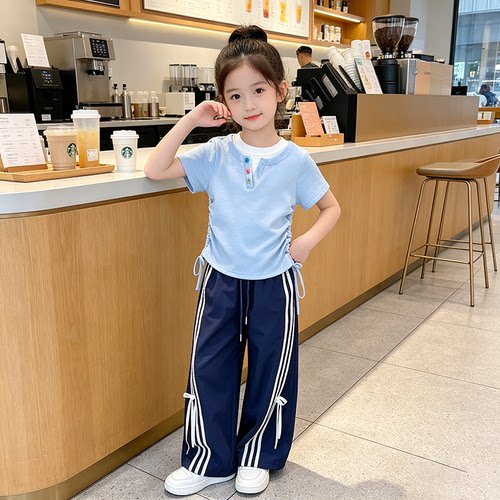 2026新款女童夏季洋气时髦短袖上衣中大童休闲运动裤子套装