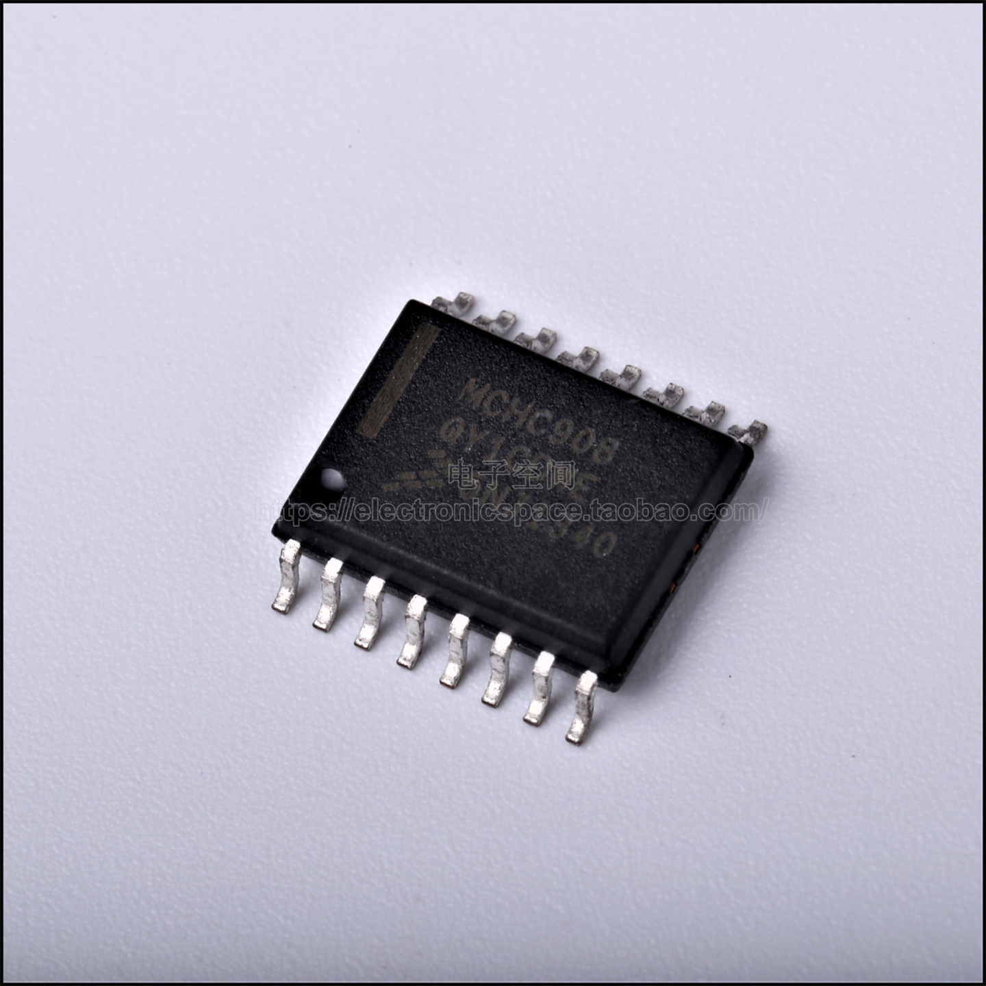 原装正品 MCHC908QY1CDWE MCHC908QY4CDWE 拍前请询价