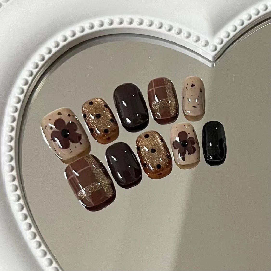 纯手工穿戴甲奶油曲奇秋冬美拉德显白美甲摩卡焦糖高级感假指甲贴