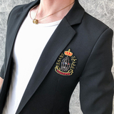 男士短款立领纯色西服胸口徽章套装P135，男装西服，星座407-1