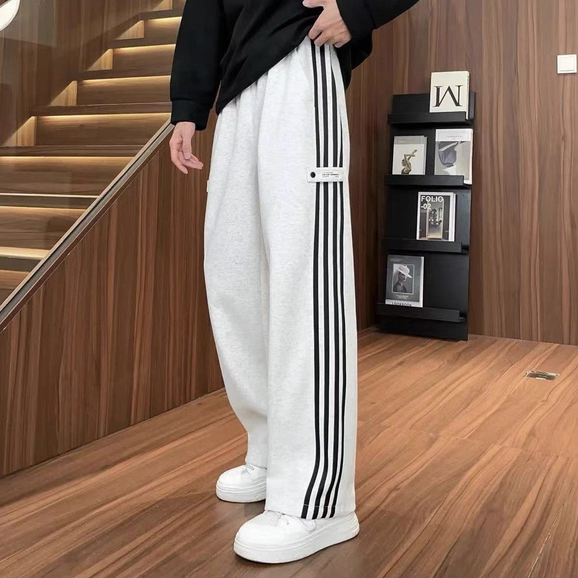 男女同款青少年裤子黑白