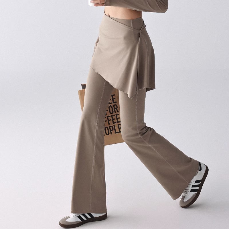 大码瑜伽遮臀裙罩跑步防尴尬健身屁帘女运动一片式瑜伽裤遮挡裙