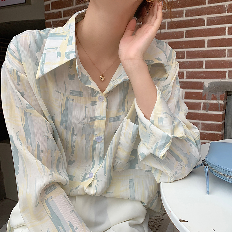Real shot spring and summer New Retro Tie Dyed long sleeve shirt irregular thin sunscreen cardigan shirt coat girl