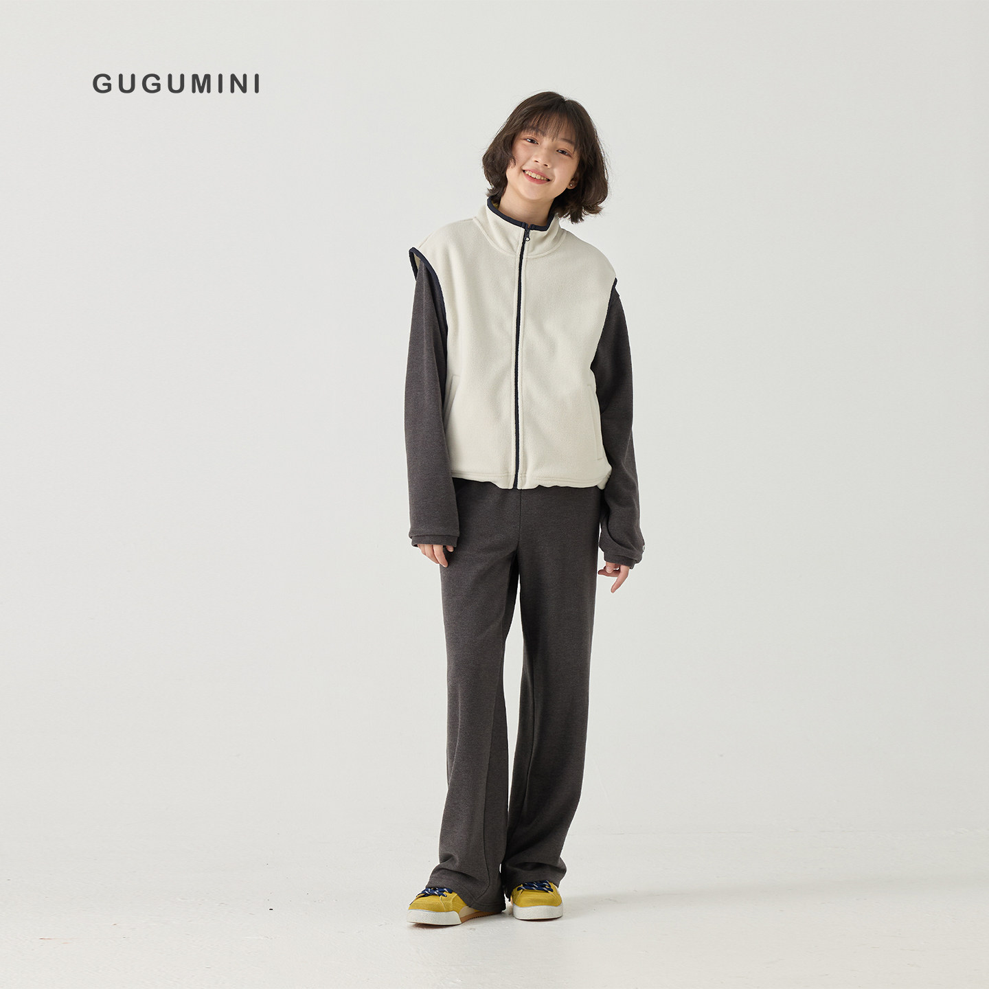 gugumini童装2026秋冬保暖绒马甲图片