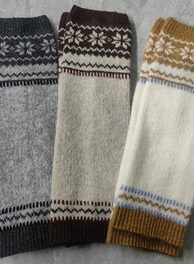 灰色袜套女秋冬季堆堆袜日系保暖腿套配雪地靴春季中筒长袜雪花