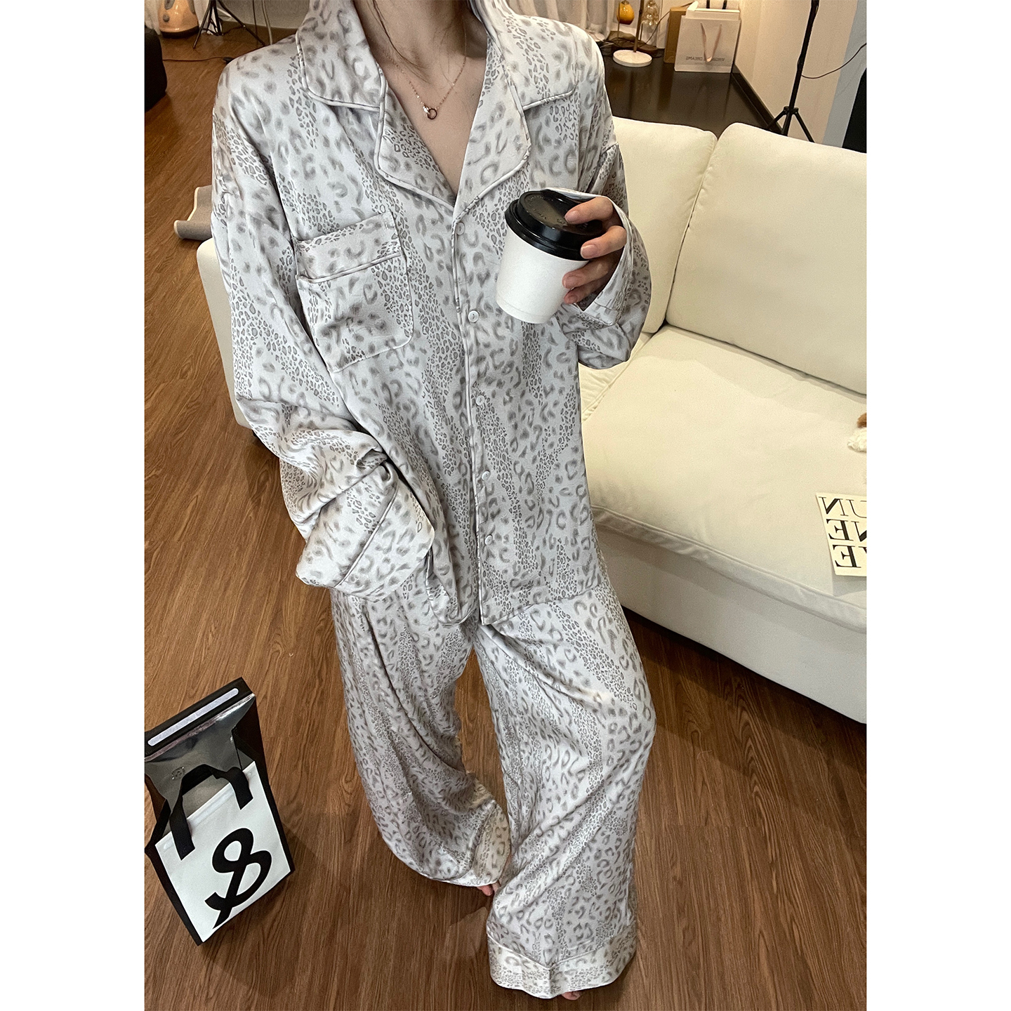 法式高级感豹纹冰丝绸睡衣女春秋新款大码长袖长裤大码家居服套装