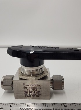 世伟洛克 SS-45S8 1 件 40 系列球阀,12Cv,1/2 英寸 2500PSI 管接