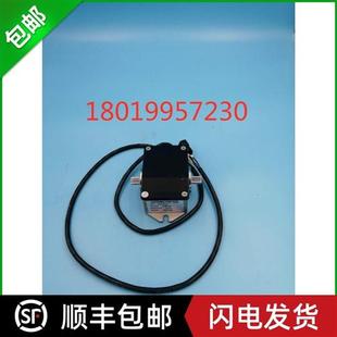 RJSQ 叉车加速器 00JS GEZ观光车 96V 电动车