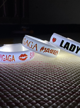 Lady Gaga2025演唱会应援发光手环定制周边粉丝气氛助威荧光棒
