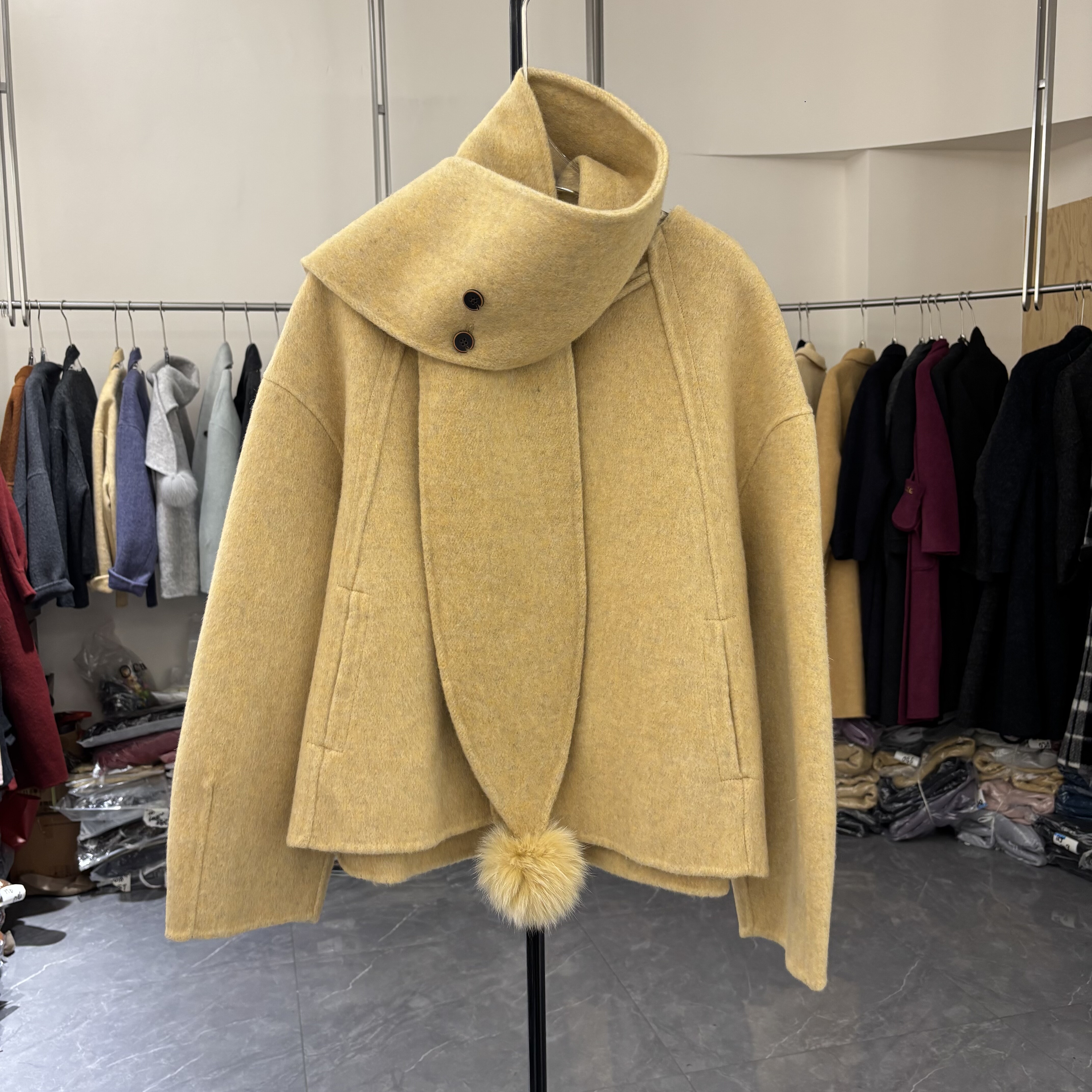 韩系2025秋冬新款女装韩版双面羊毛大衣女小个子时髦围巾毛球