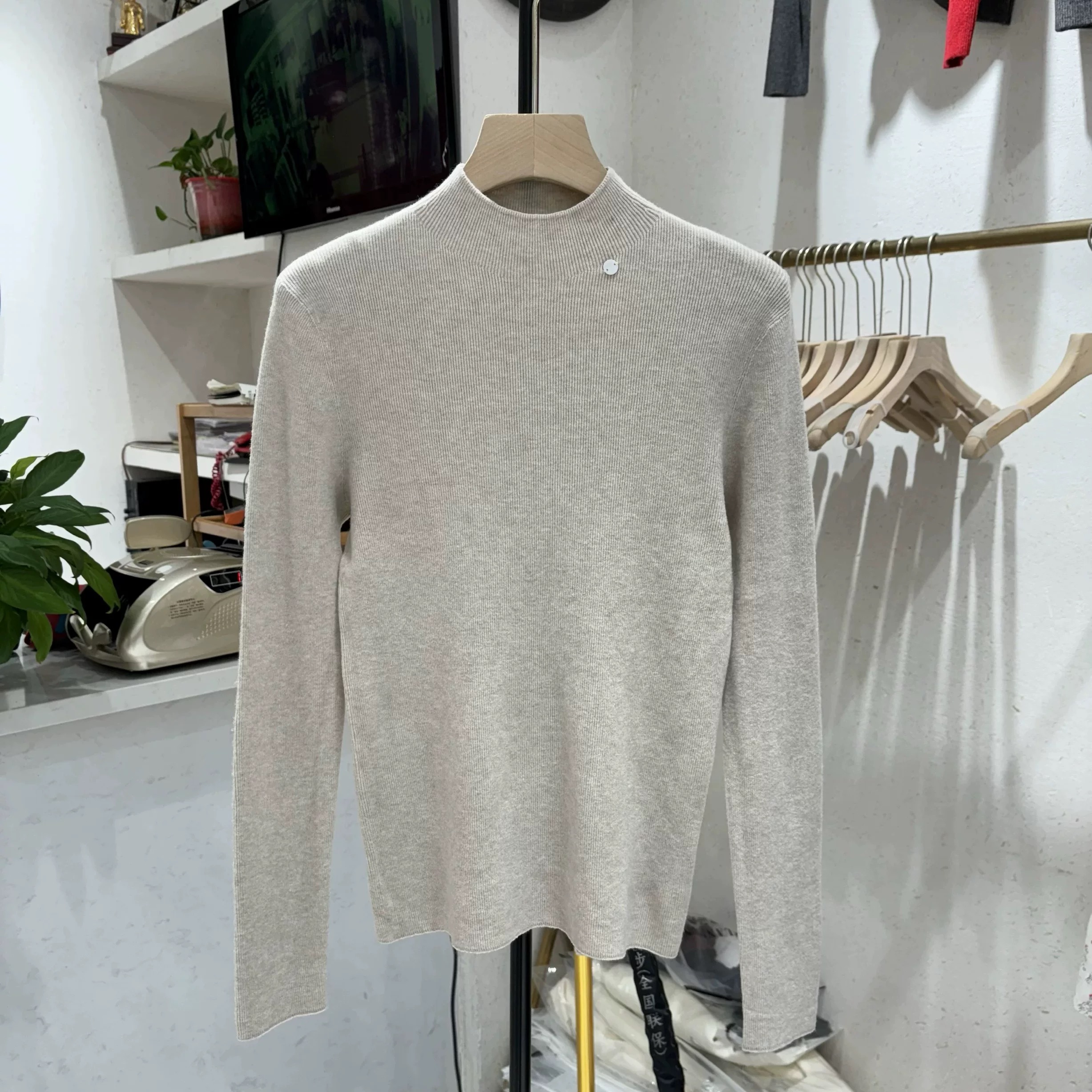 2025冬季软糯半高领贝壳扣针织衫内搭立领打底衫薄款女毛衣16107