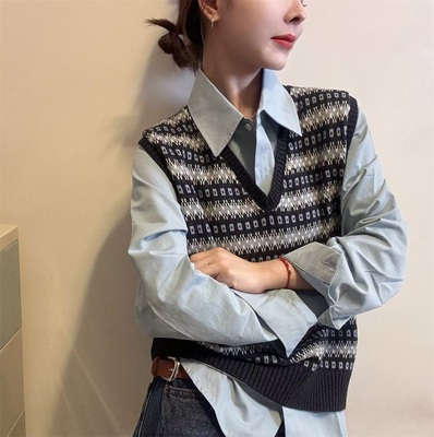 复古民族风提花V领针织叠穿背心马甲女冬季款高级衬衣两件套上衣