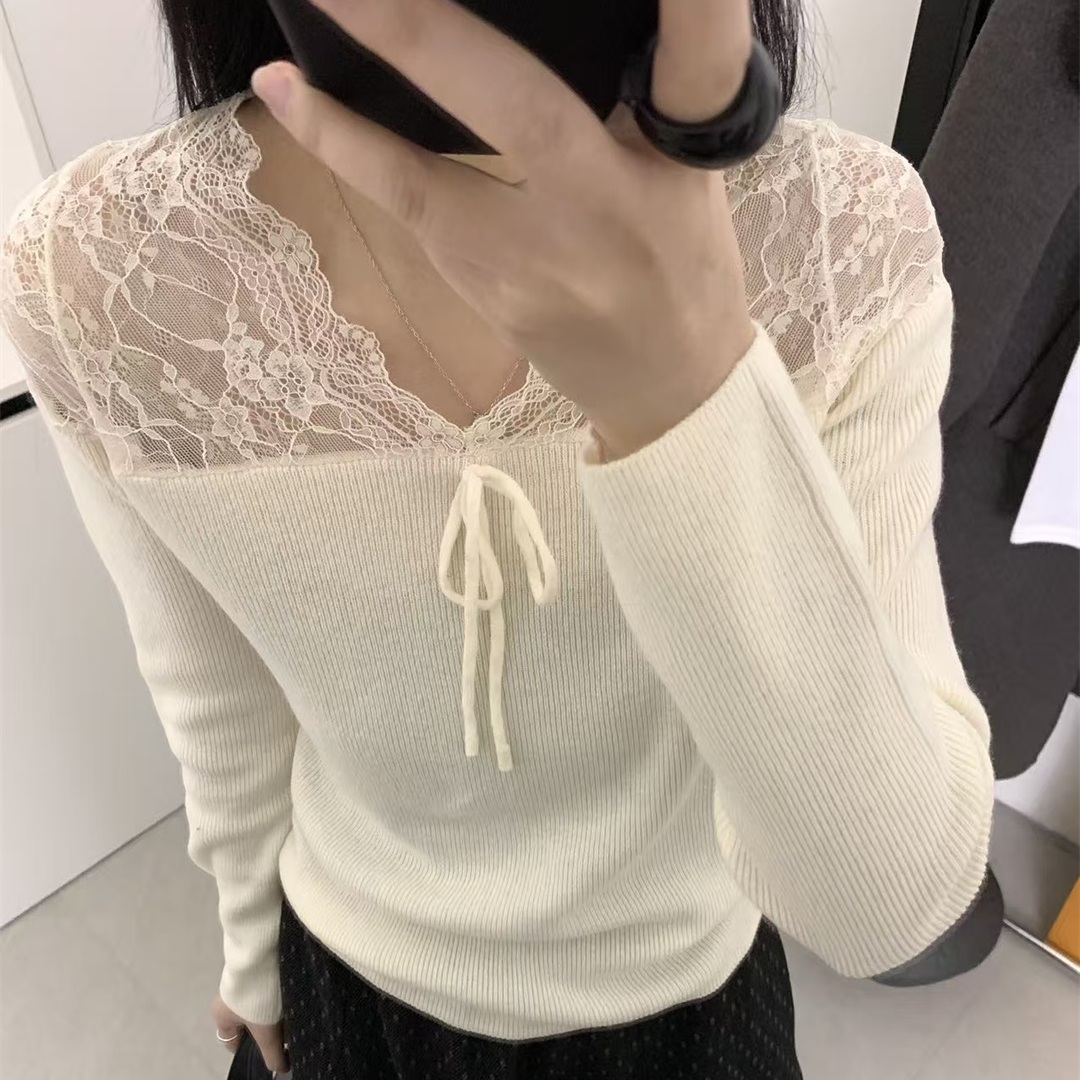 温柔风甜美蕾丝拼接V领针织衫女冬季新款长袖系带毛衣上衣潮9388