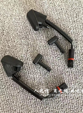 适用于宝马迷你MINI R55 R56 R57机盖喷水嘴 雨刮 雨刷喷水管接头