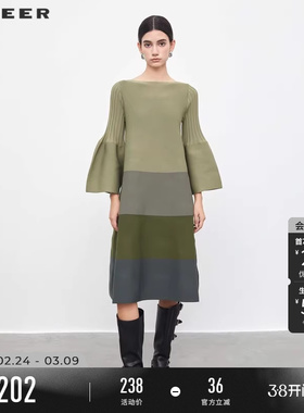 sdeer圣迪奥春秋装时尚圆领喇叭袖慵懒风针织衫长裙S233Z3501