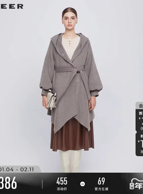 sdeer圣迪奥冬装女连帽收腰泡泡袖廓形毛呢大衣S224Z2503