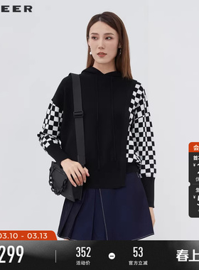 sdeer圣迪奥春装女装抽绳连帽格纹不规则针织衫S221Z3522