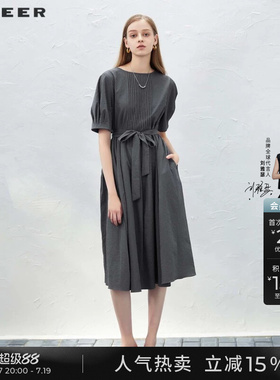 sdeer圣迪奥夏季女装休闲圆领风琴褶收腰短袖连衣裙S232Z12LN