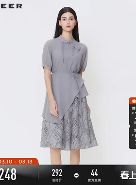 sdeer圣迪奥夏季女装圆领盘扣收腰肌理新中式连衣裙S242Z1233