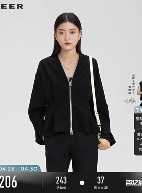 sdeer圣迪奥春装女装立领格纹压褶宽松短款外套S231Z2226