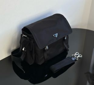 HGIRXV 大号单肩包双肩带邮差包 25新莞产外贸原单尼龙男士