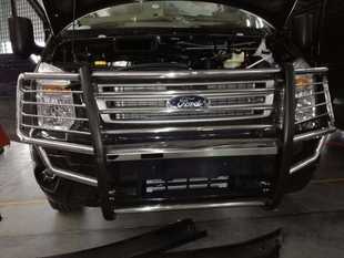 江铃新款 加厚不锈钢保险杠新老全顺前后防撞杠 福特V348新世代改装