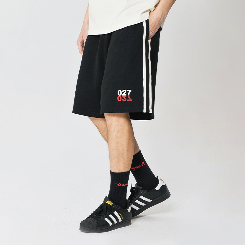 2727027美式运动风短裤